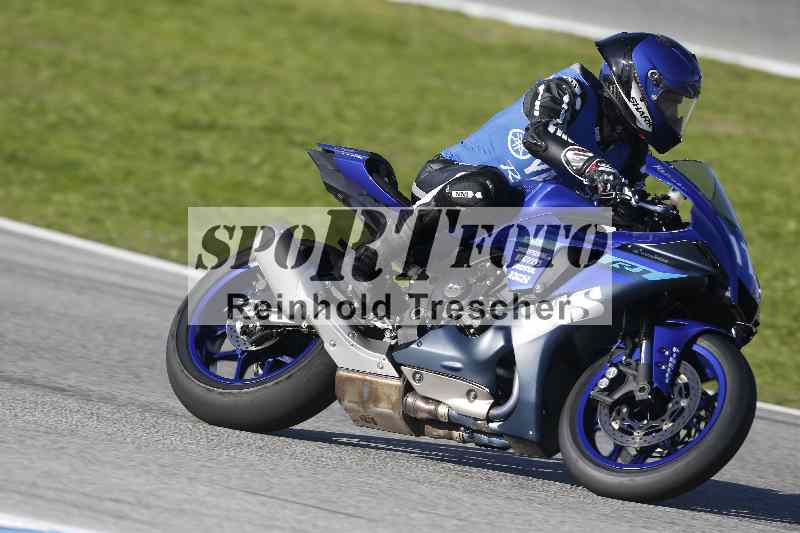 Archiv-2025/02 28.-31.01.2025 Moto Center Thun Jerez/gruen-green/177